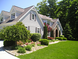 Landscapers and Lawncare Services in Warsaw, OH